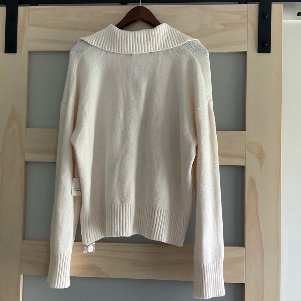 Free People Trading Up Polo Sweater NWT Ivory Oversized Collared Knit Size L - Picture 3 of 4